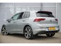 Volkswagen Golf 1.5 eHybrid 204pk Life Edition | SoH 100% | Trekhaak | Achteruitrijcamera | Blindspot Assist