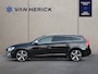 Volvo V60 2.0 T4 190PK Business Sport Automaat | Leder | Achteruitrijcamera | Schuif/kanteldak