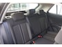 Volkswagen T-Roc 1.0 TSI 110pk Style Business | Trekhaak | Elektrische Achterklep | Navigatie