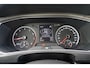 Volkswagen T-Roc 1.0 TSI 110pk Style Business | Trekhaak | Elektrische Achterklep | Navigatie