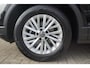 Volkswagen T-Roc 1.0 TSI 110pk Style Business | Trekhaak | Elektrische Achterklep | Navigatie