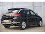 Volkswagen T-Roc 1.0 TSI 110pk Style Business | Trekhaak | Elektrische Achterklep | Navigatie