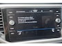 Volkswagen T-Roc 1.0 TSI 110pk Style Business | Trekhaak | Elektrische Achterklep | Navigatie