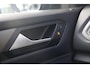 Volkswagen T-Roc 1.0 TSI 110pk Style Business | Trekhaak | Elektrische Achterklep | Navigatie