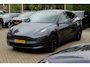 Tesla Model Y Long Range AWD 75 kWh / SoH 90,9% / Trekhaak / Autopilot / Panoramadak / Camera / 20'' / Keyless / Leder / Dodehoek / Navigatie / Stoelverwarming