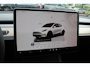Tesla Model Y Long Range AWD 75 kWh / SoH 90,9% / Trekhaak / Autopilot / Panoramadak / Camera / 20'' / Keyless / Leder / Dodehoek / Navigatie / Stoelverwarming