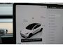 Tesla Model Y Long Range AWD 75 kWh / SoH 90,9% / Trekhaak / Autopilot / Panoramadak / Camera / 20'' / Keyless / Leder / Dodehoek / Navigatie / Stoelverwarming