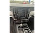 Volvo V90 2.0 T4 Momentum | Trekhaak | Parkeersensoren | Lederen Bekleding | Parkeerverwarming | Elektrische Achterklep | Stoelverwarming voor en achter | LED Koplampen Adaptief | Navigatie | Apple Carplay | Android Autoter |