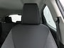 Toyota Yaris 1.5 Hybrid 115 Dynamic Comfort Pack | BTW voertuig | Dodehoek detectie | Parkeersensoren voor+achter | Stoel+stuurverwarming | Elektrisch verstel/inklapbare buitenspiegels | Draadloze telefoonlader | Navigatie | Apple CarPlay/A