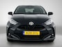 Toyota Yaris 1.5 Hybrid 115 Dynamic Comfort Pack | BTW voertuig | Dodehoek detectie | Parkeersensoren voor+achter | Stoel+stuurverwarming | Elektrisch verstel/inklapbare buitenspiegels | Draadloze telefoonlader | Navigatie | Apple CarPlay/A