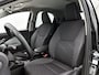 Toyota Yaris 1.5 Hybrid 115 Dynamic Comfort Pack | BTW voertuig | Dodehoek detectie | Parkeersensoren voor+achter | Stoel+stuurverwarming | Elektrisch verstel/inklapbare buitenspiegels | Draadloze telefoonlader | Navigatie | Apple CarPlay/A