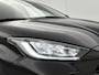 Toyota Yaris 1.5 Hybrid 115 Dynamic Comfort Pack | BTW voertuig | Dodehoek detectie | Parkeersensoren voor+achter | Stoel+stuurverwarming | Elektrisch verstel/inklapbare buitenspiegels | Draadloze telefoonlader | Navigatie | Apple CarPlay/A