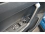 Volkswagen Polo 1.0 TSI R-LINE navi pano camera pdc trekhaak !!