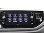 Volkswagen Polo 1.0 TSI R-Line Edition 95PK DSG Pano-Schuifdak, Keyless, Side Assist, Adaptieve Cruise Control, Achteruitrijcamera, 17" LM Velgen, Navi via Apple Carplay/Android Auto