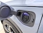 Volvo XC40 T5 262PK Recharge R-Design | Blis | Climate Control | Keyless | Trekhaak | Donker hemel |
