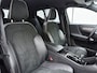 Volvo XC40 T5 262PK Recharge R-Design | Blis | Climate Control | Keyless | Trekhaak | Donker hemel |