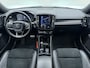 Volvo XC40 T5 262PK Recharge R-Design | Blis | Climate Control | Keyless | Trekhaak | Donker hemel |