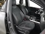 Mercedes-Benz B-klasse 250 e Business Line | AMG | Panoramadak | Night | Achteruitrijcamera | Stoelverwarming |