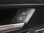 Mercedes-Benz B-klasse 250 e Business Line | AMG | Panoramadak | Night | Achteruitrijcamera | Stoelverwarming |