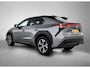 Toyota BZ4X Dynamic 71 kWh | BTW voertuig | Panoramadak | Stoel+stuurverwarming | 360 Camera | Elektrisch verstelbare bestuurdersstoel | Elektrische achterklep | Dodehoek detectie | Parkeersensoren voor+achter |