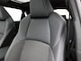 Toyota BZ4X Dynamic 71 kWh | BTW voertuig | Panoramadak | Stoel+stuurverwarming | 360 Camera | Elektrisch verstelbare bestuurdersstoel | Elektrische achterklep | Dodehoek detectie | Parkeersensoren voor+achter |