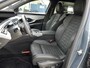 Peugeot e-5008 GT Exclusive 73 kWh 7p | Fase 3 laden | SOH 99% | Lederen bekleding | Massage | Trekhaak | 20 Inch | NL auto |