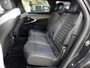 Peugeot e-5008 GT Exclusive 73 kWh 7p | Fase 3 laden | SOH 100% | Panorama/schuifdak | Lederen bekleding | Trekhaak | Massage | NL auto |