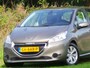 Peugeot 208 1.2 VTi Allure ( INRUIL MOGELIJK )