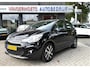 Citroën C3 1.2 Benzine Luxe Sportieve Selection * Navigatie * Climate & Cruise Control * Bleutooth * Vierseizoenenbanden * Armsteun * Led Dagrij Verlichting * Vingerhoets; Vierde Generatie Eersteklas Service. Al meer dan 100 jaar een begrip in de Brabantse Kempen
