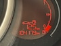Citroën C3 1.2 Benzine Luxe Sportieve Selection * Navigatie * Climate & Cruise Control * Bleutooth * Vierseizoenenbanden * Armsteun * Led Dagrij Verlichting * Vingerhoets; Vierde Generatie Eersteklas Service. Al meer dan 100 jaar een begrip in de Brabantse Kempen