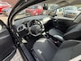 Citroën C3 1.2 Benzine Luxe Sportieve Selection * Navigatie * Climate & Cruise Control * Bleutooth * Vierseizoenenbanden * Armsteun * Led Dagrij Verlichting * Vingerhoets; Vierde Generatie Eersteklas Service. Al meer dan 100 jaar een begrip in de Brabantse Kempen
