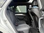 Audi Q5 55 TFSI e S edition Competition FACELIFT 367pk Luchtvering / Trekhaak / Panoramadak