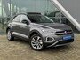 Volkswagen T-Roc 1.5 TSI 150pk Automaat / Panoramadak / Leder / IQ Light / Camera