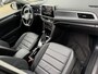 Volkswagen T-Roc 1.5 TSI 150pk Automaat / Panoramadak / Leder / IQ Light / Camera