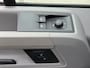 Volkswagen Crafter 30 2.0 TDI L3H3 Trendline Navigatie - Bijrijdersbank - Camera - Laadruimte betimmering - Trekhaak - Cruise control