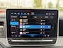 Volkswagen Crafter 30 2.0 TDI L3H3 Trendline Navigatie - Bijrijdersbank - Camera - Laadruimte betimmering - Trekhaak - Cruise control