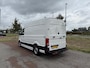 Volkswagen Crafter 30 2.0 TDI L3H3 Trendline Navigatie - Bijrijdersbank - Camera - Laadruimte betimmering - Trekhaak - Cruise control