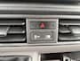 Volkswagen Crafter 30 2.0 TDI L3H3 Trendline Navigatie - Bijrijdersbank - Camera - Laadruimte betimmering - Trekhaak - Cruise control