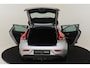 Volvo V40 T3 MOMENTUM -CRUISE|STOELVERW.|STANDKACHEL|PDC.A|HIGH-PERF.AUDIO|NAVI|LED|VERW.VOORRUIT|TREKHAAK|17"