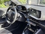 Peugeot 2008 GT 1.2 PureTech 130PK EAT8 Automaat Navigatie, Achteruitrijcamera, Parkeersensoren, Stoelverwarming, Adaptieve Cruise Control, Apple Carplay, Android Auto