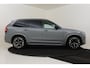 Volvo XC90 II T8 PLUG-IN HYBRID AWD ULTRA DARK *FULL OPTIONS!* -PANO.DAK|BOWERS&WILKINS|LUCHTVERING|360°CAM|HEAD-UP DISP.|GEVENT.LEDER+MASSAGE|PRIVACY.GLAS|TREKHAAK|21"ALL-SEASON|SoH:100%