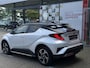 Toyota C-HR / C-HR+ 2.0 Hybrid Executive TREKHAAK TREEPLANKEN