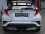Toyota C-HR / C-HR+ 2.0 Hybrid Executive TREKHAAK TREEPLANKEN