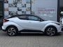 Toyota C-HR / C-HR+ 2.0 Hybrid Executive TREKHAAK TREEPLANKEN