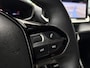 Peugeot 2008 Allure Pack 1.2 Turbo 100pk | STOELVERW. | ADAPTIVE CRUISE | KEYLESS ENTRY | 360° CAMERA | DODEHOEKBEW. | NAVI | CLIMA |