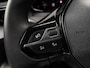 Peugeot 2008 Allure Pack 1.2 Turbo 100pk | STOELVERW. | ADAPTIVE CRUISE | KEYLESS ENTRY | 360° CAMERA | DODEHOEKBEW. | NAVI | CLIMA |