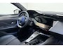 Peugeot 408 1.2 Hybrid 145 e-DCS6 GT | Adaptive Cruise Control | Matrix LED | Handsfree achterklep | Verwarmd stuurwiel | Camera | Apple Carplay & Android Auto | Navigatie | Keyless Entry & Start