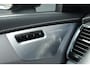 Volvo XC90 2.0 T8 Recharge AWD R-Design l Long range l Luchtvering l 360° camera l Head-up display l Bowers & Wilkins High-end Audio l Stoel- & stuurwielverwarming l Trekhaak l Panoramisch schuif-/kanteldak l BLIS l Adaptieve cruise control l Pilot Assist l Sportstoelen l 21 Inch l