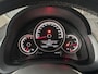 Volkswagen Up! 1.0 beats | Achteruitrijcamera | Cruise Control | Parkeersensor Achter | Elektrische Ramen Voor | LMV 15 |
