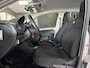 Volkswagen Up! 1.0 beats | Achteruitrijcamera | Cruise Control | Parkeersensor Achter | Elektrische Ramen Voor | LMV 15 |